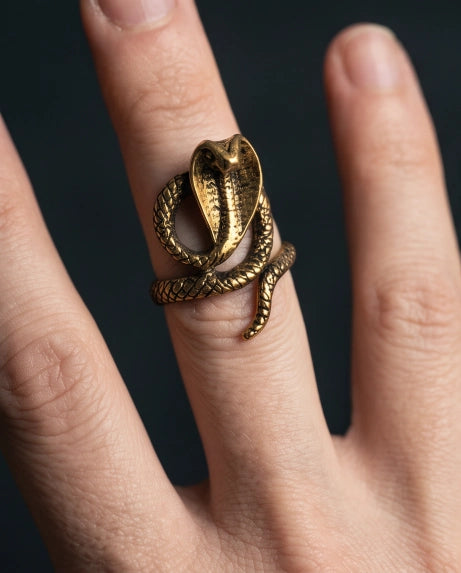GOLDEN COBRA