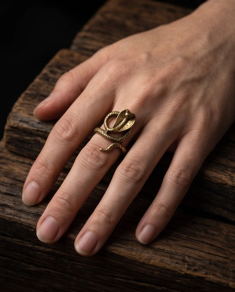 GOLDEN COBRA