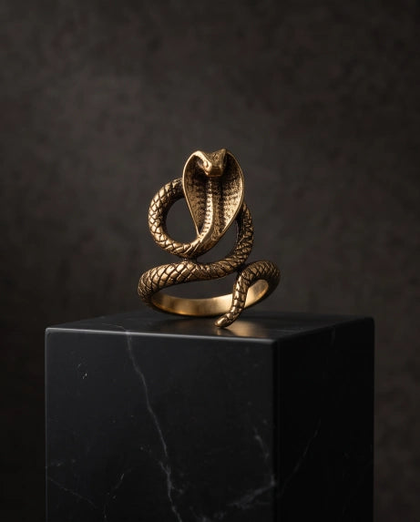 GOLDEN COBRA