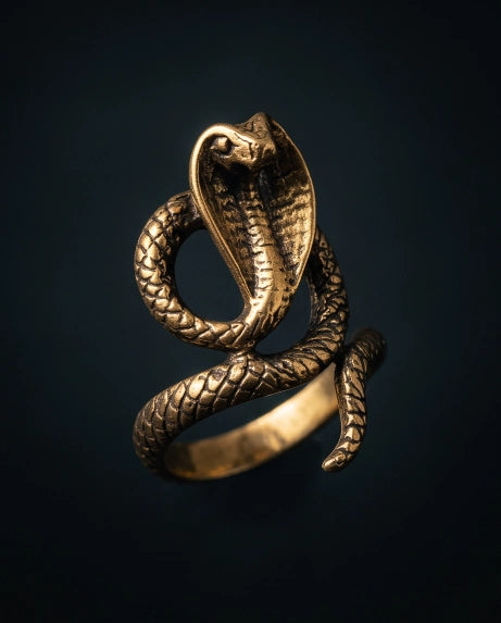 GOLDEN COBRA
