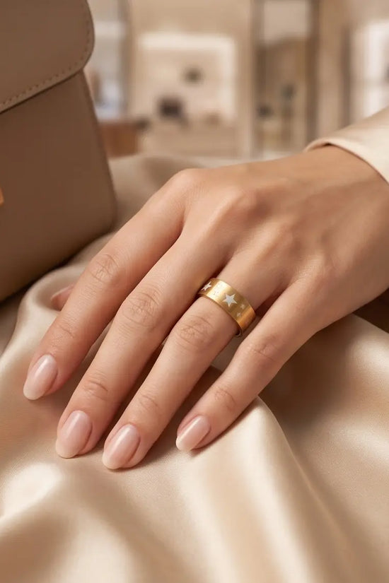 STARS RING