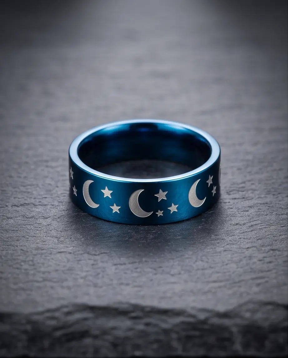 LUNA ROYAL