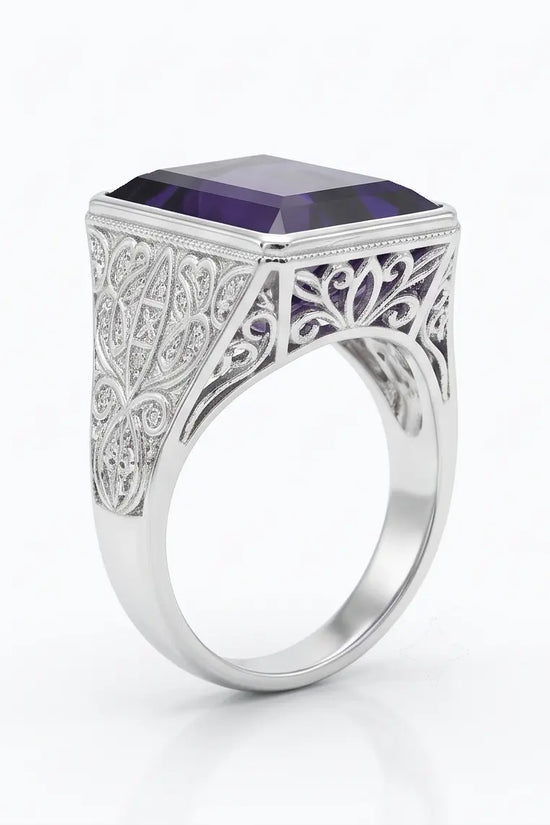 MAJESTIC VIOLET SIGNET