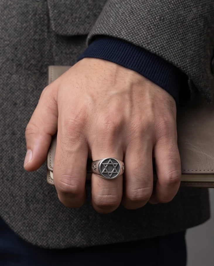 HERITAGE SIGNET