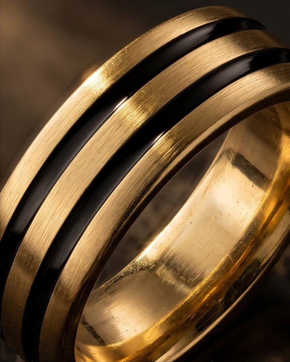 LINEAR LUXURY
