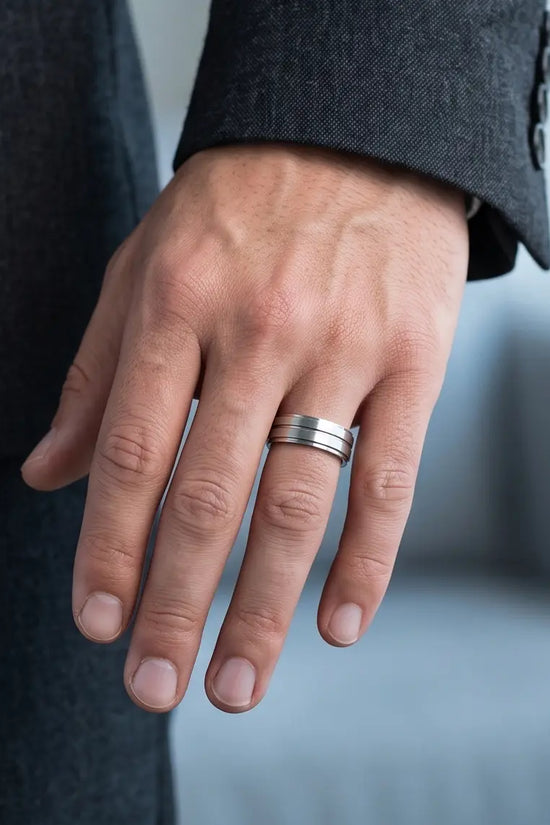SILVER GROOVES