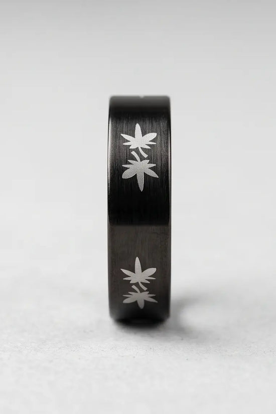 BLACK LEAF