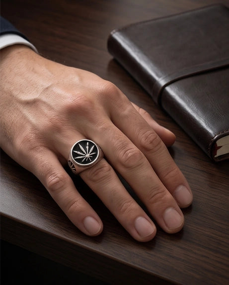 CANNABIS BAND