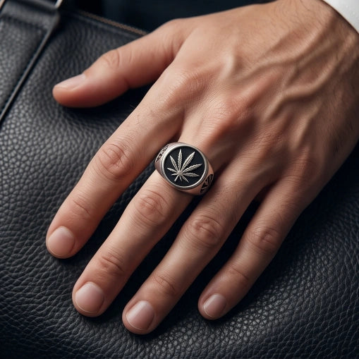 CANNABIS BAND