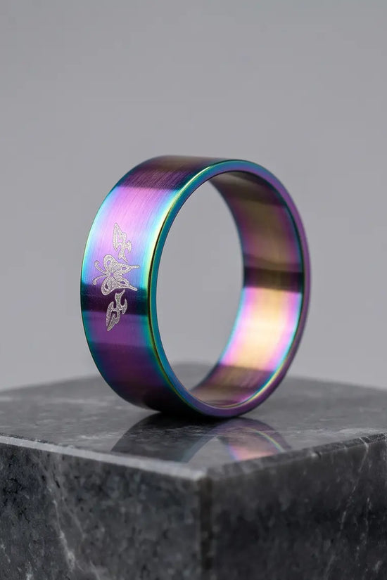 PRISM MOTH