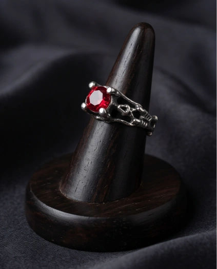 VAMPIRE CREST