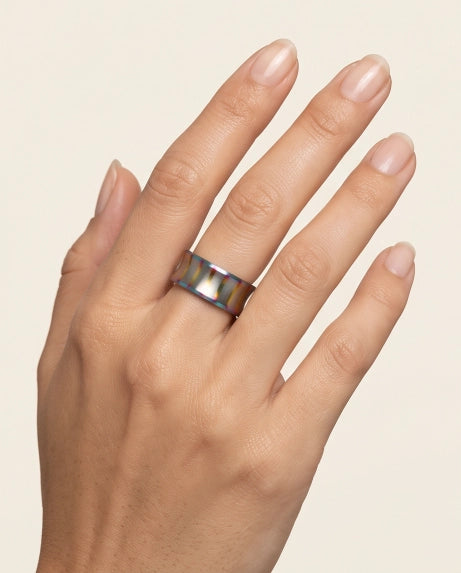 LINED BAND