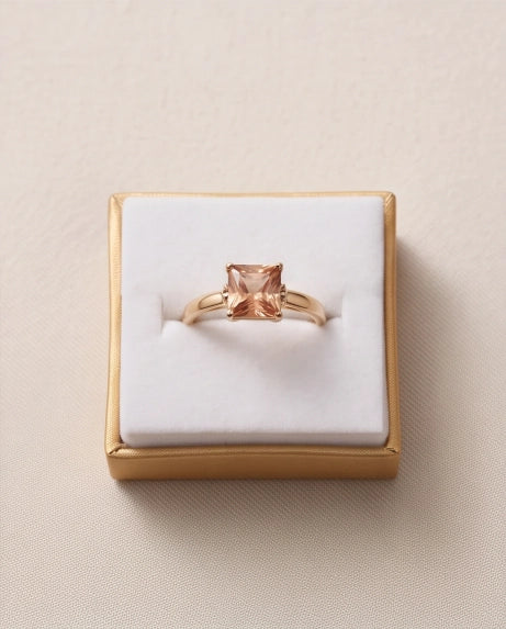 BLUSH SOLITAIRE