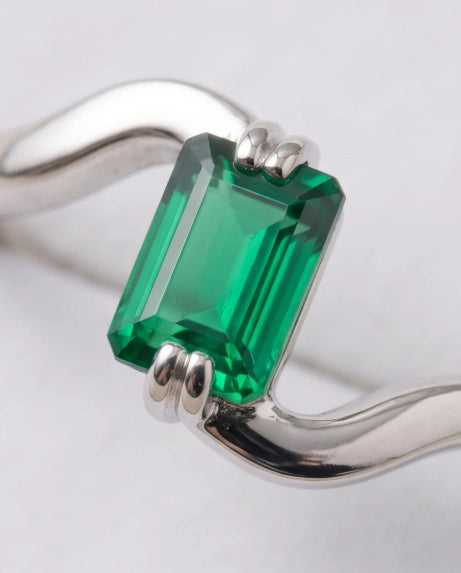 JADE LOOP