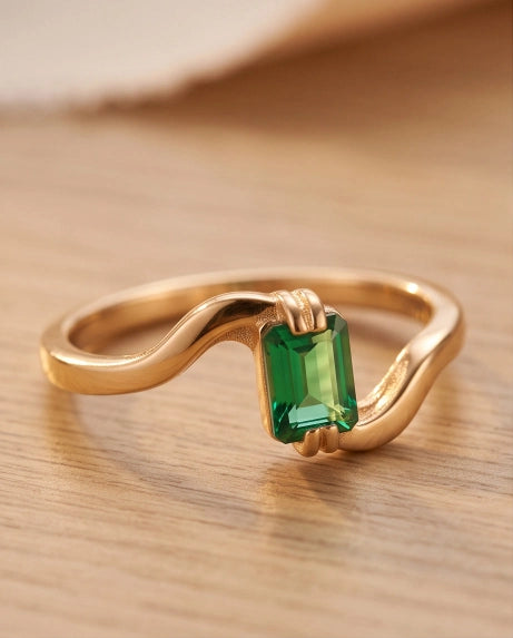 SUNLIT JADE