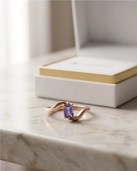GOLDEN VIOLET