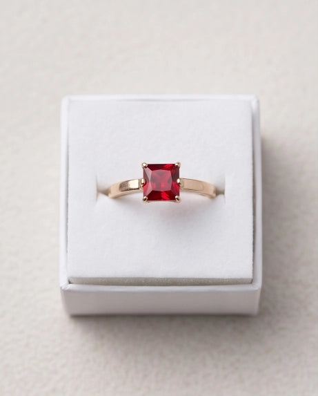 AMBER RUBY