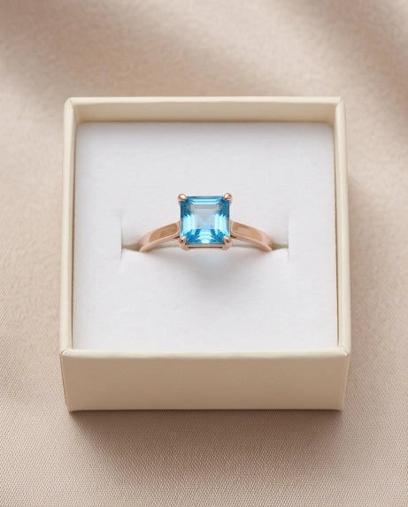 SUNLIT TOPAZ