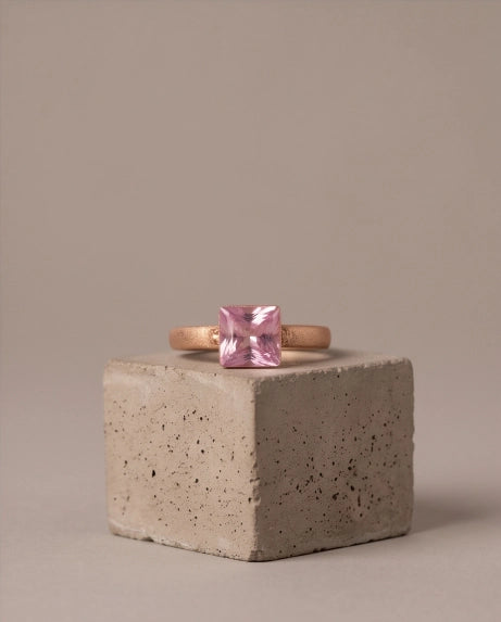 BRONZE PINK