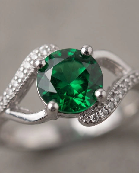 CRYSTAL GREEN