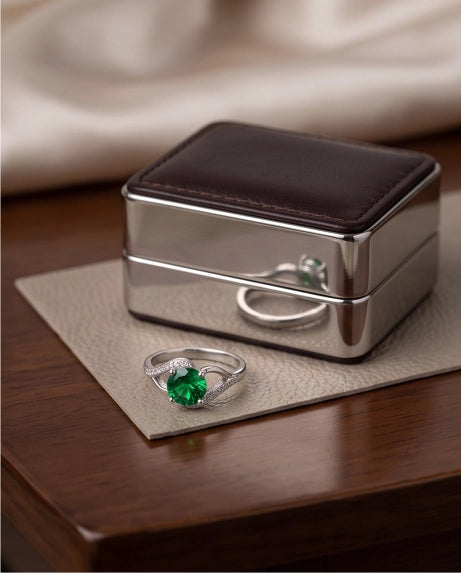 CRYSTAL GREEN