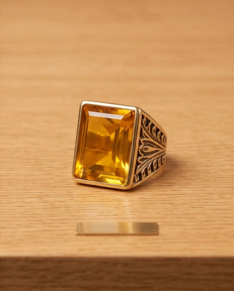 AMBER SIGNET