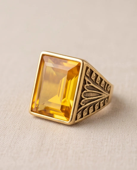 AMBER SIGNET