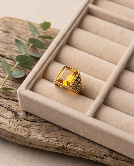 AMBER SIGNET